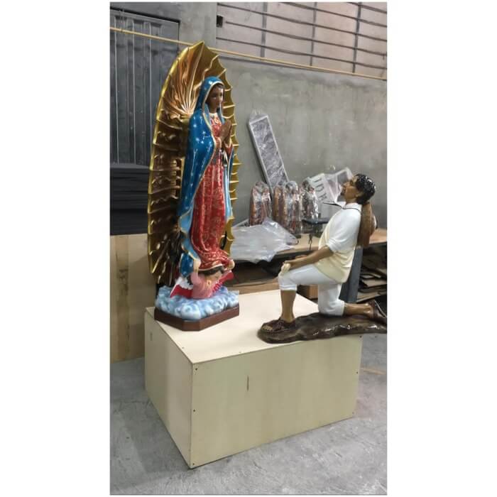 juan diego 41" kneeling